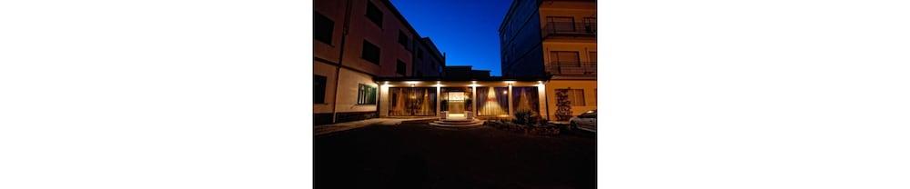 Hotel Villa Sturzo Caltagirone Kültér fotó