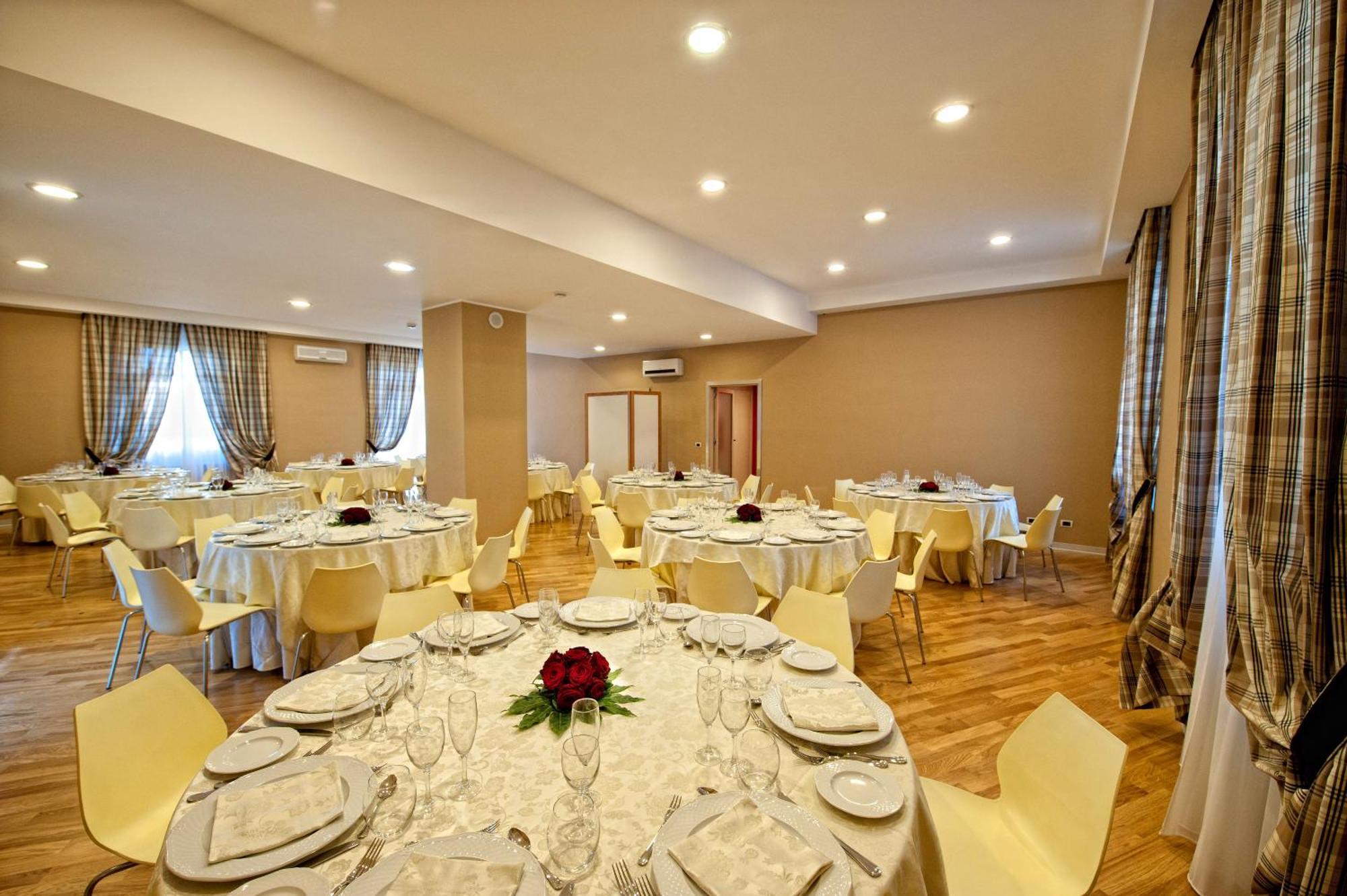Hotel Villa Sturzo Caltagirone Kültér fotó